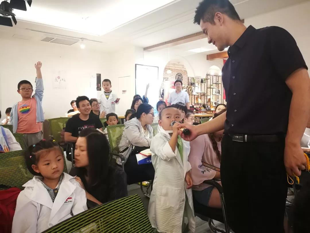 5d7787d2b261d.jpg 03-01.jpg